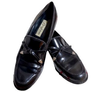 Brighton shoes, Size 10, Vintage Slip on style dress shoes.